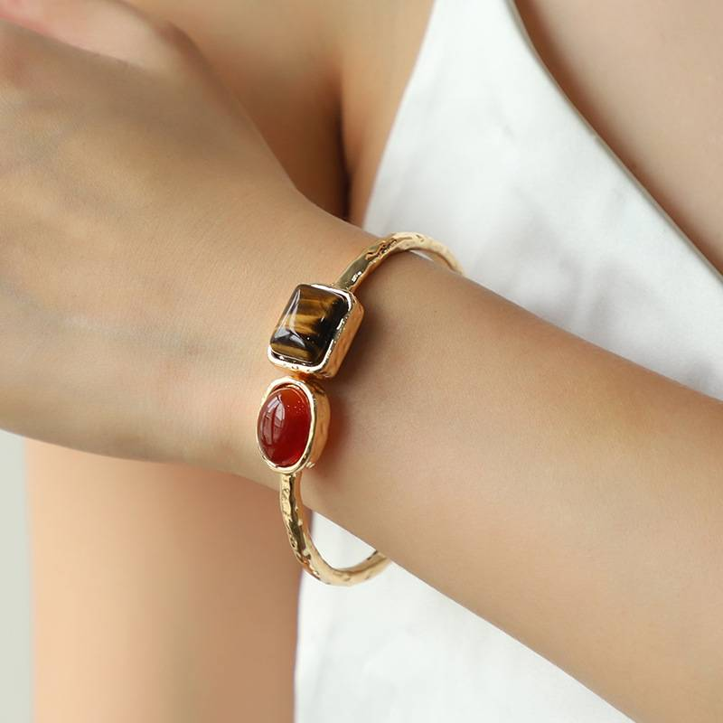 Antieke armband Modeontwerp populaire sieraden Turquoise tijgeroog steen retro armband_voghion.com