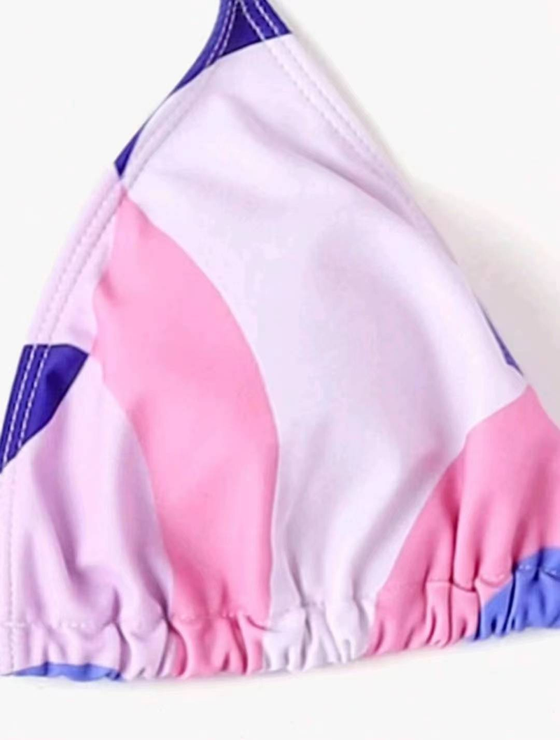 Traje de baño europeo nuevo de tres piezas 2024 Bikini de mujer Bikini de una pieza con manga larga y parte superior de malla_voghion.com