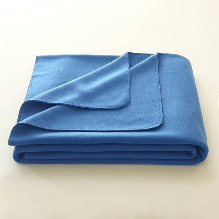 Couverture polaire en flanelle - Double épaisseur extra chaude (motif Sherpa doux et flanelle unie 50" x 70")_voghion.com