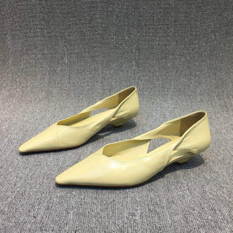 Scarpe singole comode con tacco basso e punta a punta in pelle cerata e oleosa, nuove per la primavera e l'autunno da donna_voghion.com
