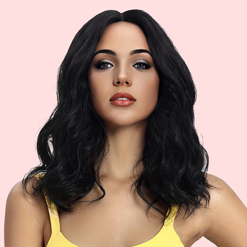Perruque femme cheveux mi-longs avec frange et cheveux longs bouclés mécanisme coiffure en fibre chimique_voghion.com