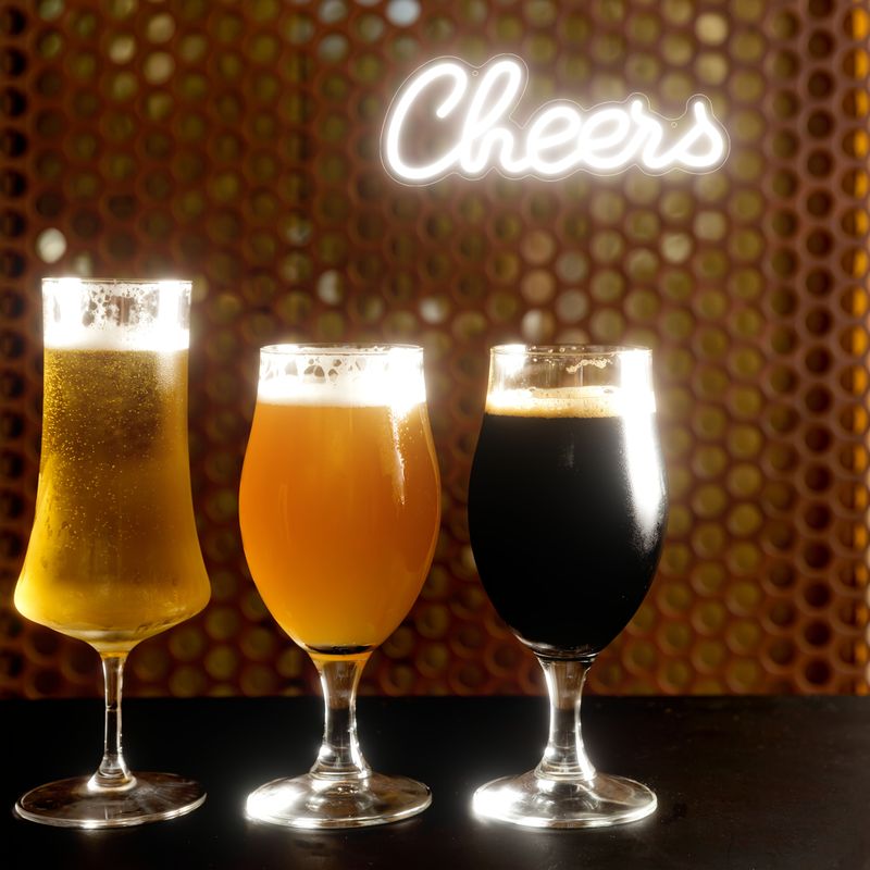Letrero de neón con alimentación USB - Decoración LED de pared con luz blanca, ideal para bares, cumpleaños, bodas y fiestas. Sin pilas, fácil instalación._voghion.com