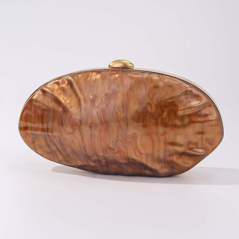 Pochette in acrilico di ispirazione vintage con conchiglia: elegante borsa a tracolla ovale per matrimoni, feste serali e outfit boho chic_voghion.com