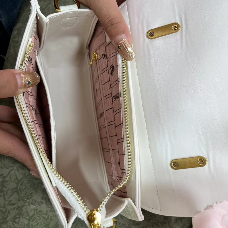 Women's diamond-encrusted handbag high-end fashion age-reducing temperament all-match one-shoulder Messenger bag_voghion.com