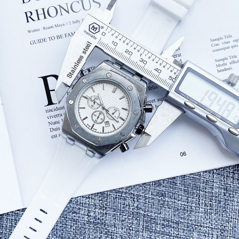 Men's Leisure Love Quartz Tape Multi Functional Full Sky Star Watch Royal Diamond Ring_voghion.com