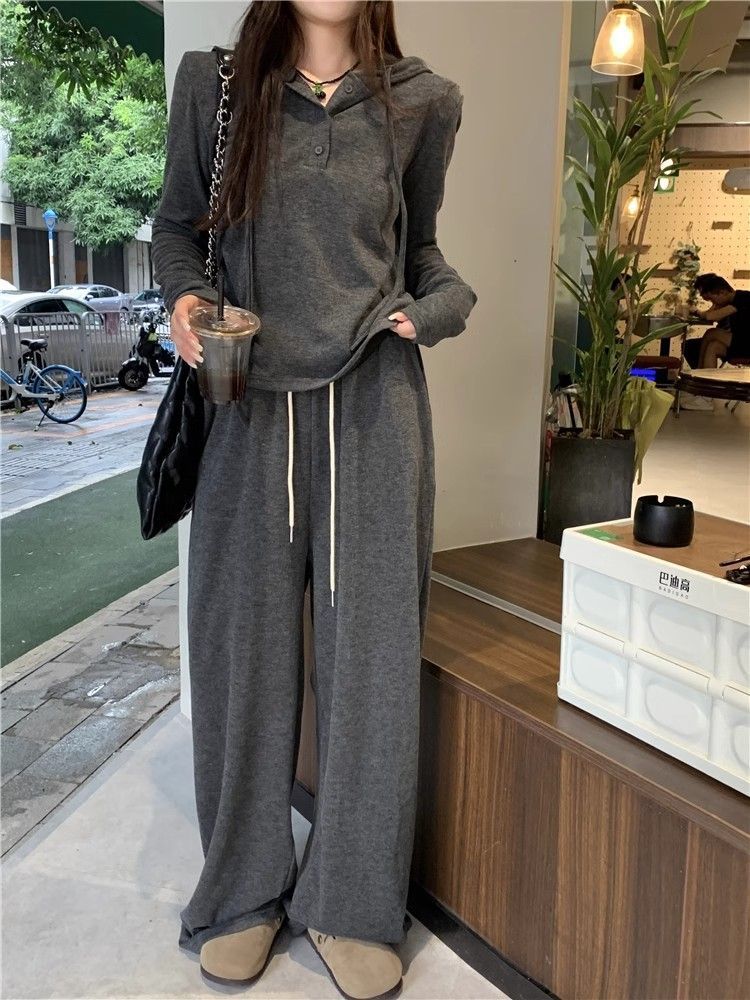 001 Casual Sports Suit For Women, Autumn New Loose Lazy Style, Youthful Fashionable Top And Wide-Leg Pants Two-Piece Set_voghion.com