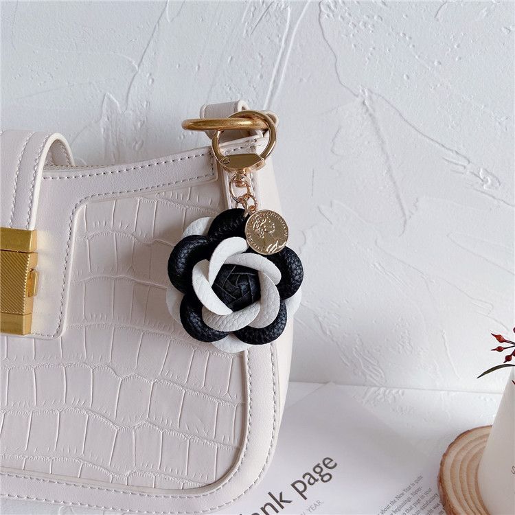 Parti e accessori per borse Moda Pelle Camelia Portachiavi per auto Carino Fiore Zaino Ciondolo Accessori Personalità Portachiavi Anello Donna_voghion.com