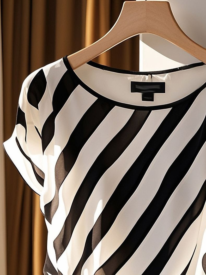Unregelmäßiges Hemd Damen Kurzarm Gestreiftes T-Shirt Sommer Neues Schickes Kleines Hemd High-End-Temperament Chiffon-Top_voghion.com