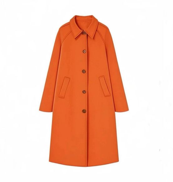 Trench da lavoro alla moda da donna: elegante giacca monopetto con revers, in poliestere leggero, look vintage invecchiato, casual e streetwear_voghion.com