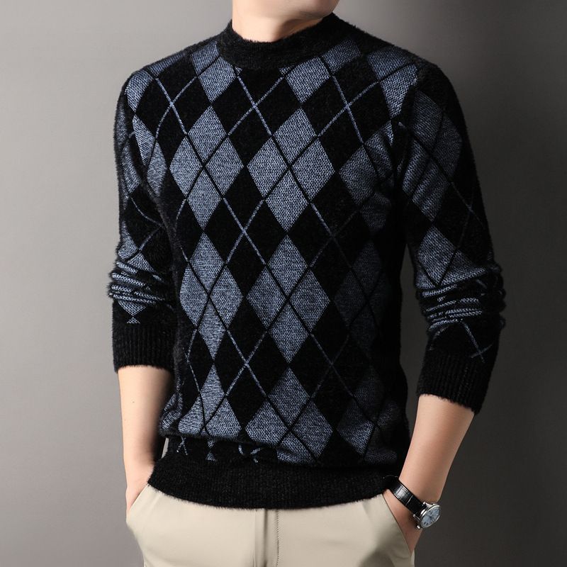 Maglione girocollo con base a griglia a rombi in velluto di visone da uomo di mezza età, casual e versatile, da papà_voghion.com