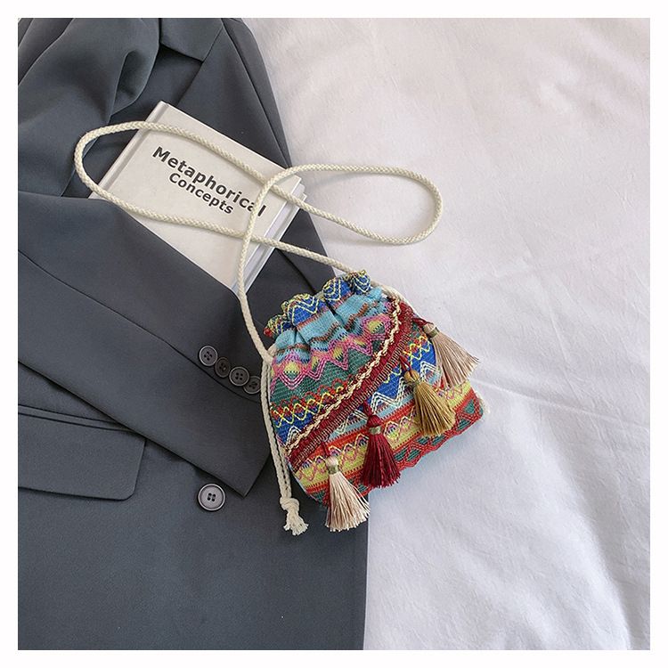 Borsa a secchiello da donna, stile etnico, borsa a tracolla con coulisse e nappa, borsa a secchiello da donna_voghion.com