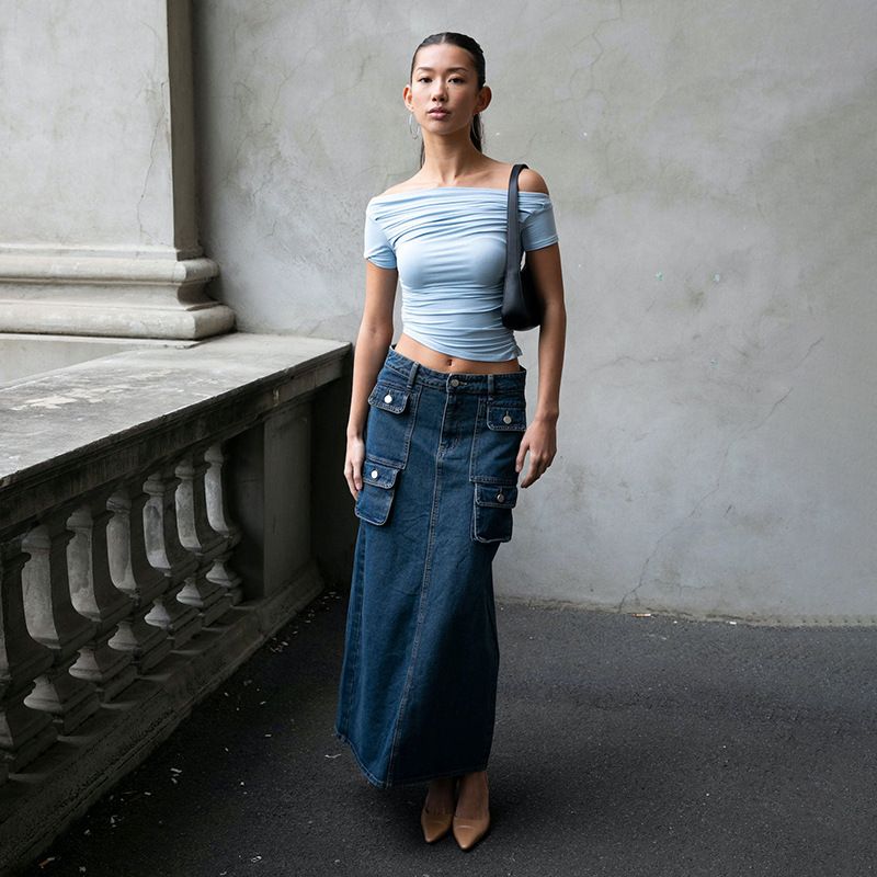 Καλοκαιρινό νέο μπλουζάκι Γυναικεία σέξι κοντομάνικα μπλουζάκια με κάθετο λαιμό με πτυχώσεις Crop Top Casual StreetwearSolid Basic T-shirts_voghion.com