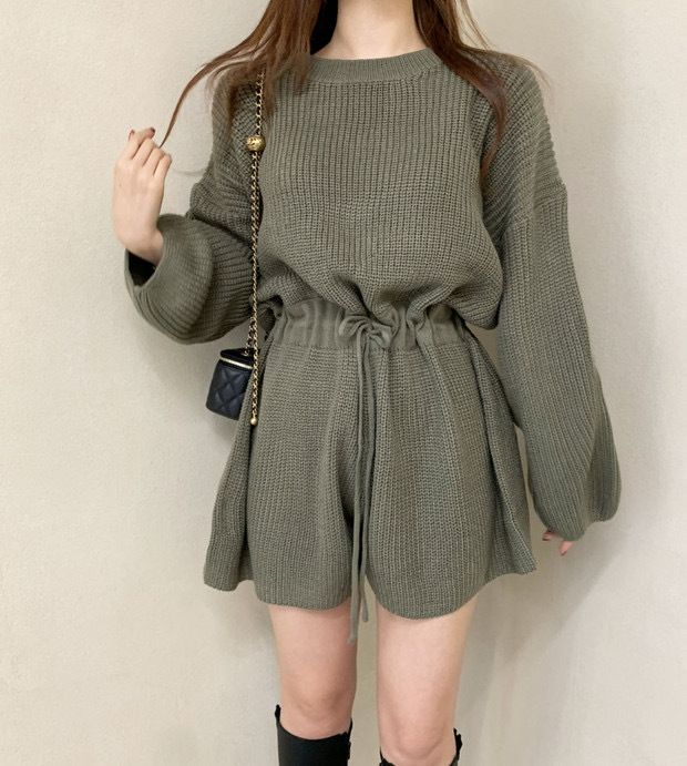 2024 Korean Chic Autumn Round Neck Drawstring Strap Waist Long Sleeve Knitted Wide Leg jumpsuit Shorts for Women_voghion.com