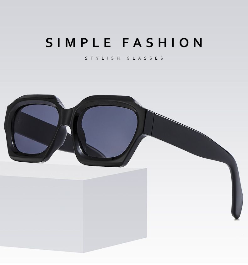 Europe and the United States retro square female irregular mechanical sense retro sunglasses_voghion.com