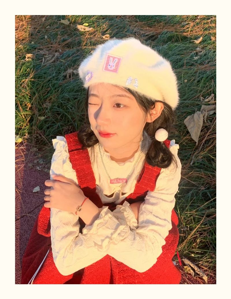 Korean Version Of Rabbit Hair Beret With Reverse Front Facing Hat, White Female Winter Big Head Circumference, Sweet And_voghion.com