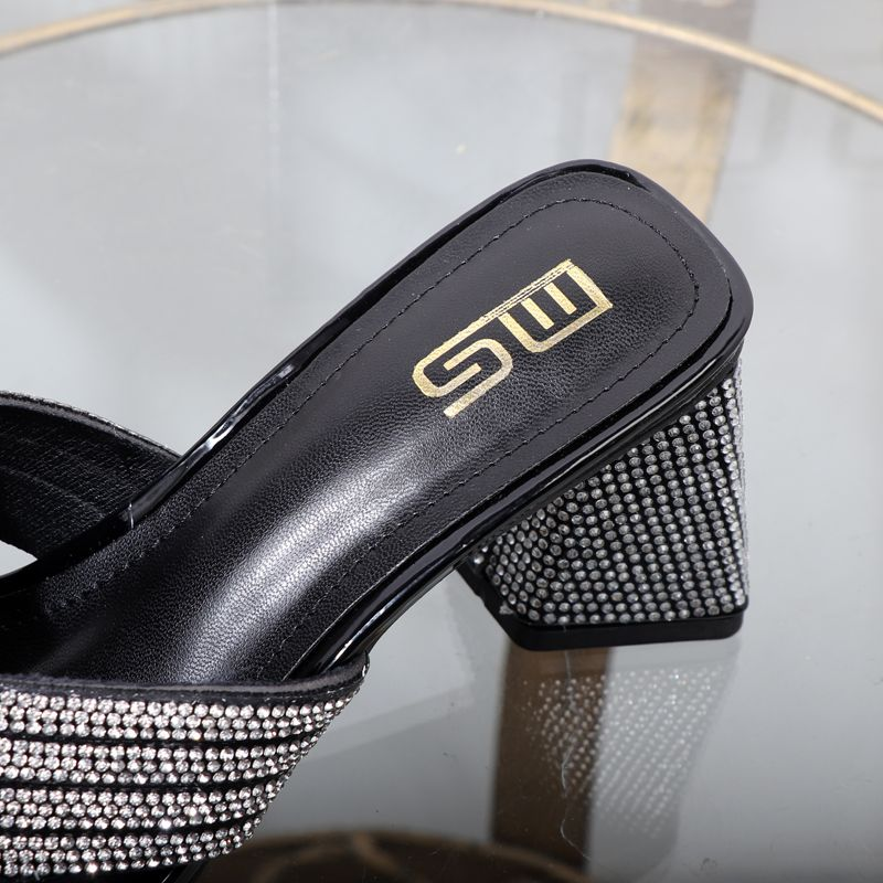 2024 Sommerausflug Strass Hausschuhe, Übergroße One Size Flip Flops, Dicke High Heels, Funkelnde Diamanten, Damen_voghion.com