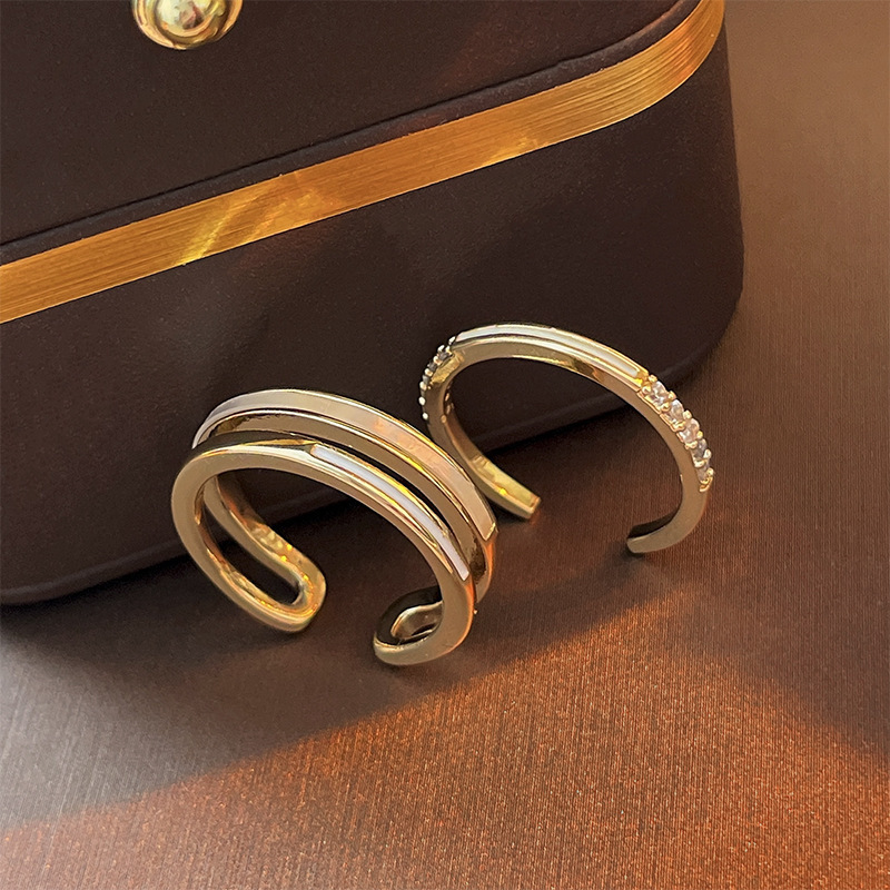 Anello di apertura con fiore di tulipano in perle barocche placcate in oro vero, stile coreano fresco e dolce, luce di lusso in stile foresta_voghion.com