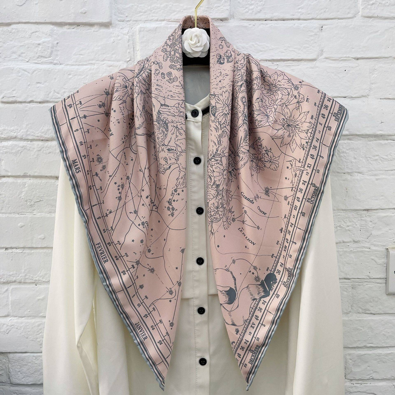 The new hand-rolled edge senior sense of printed Muslim wrap head scarves all match women warm scarf square wholesale_voghion.com