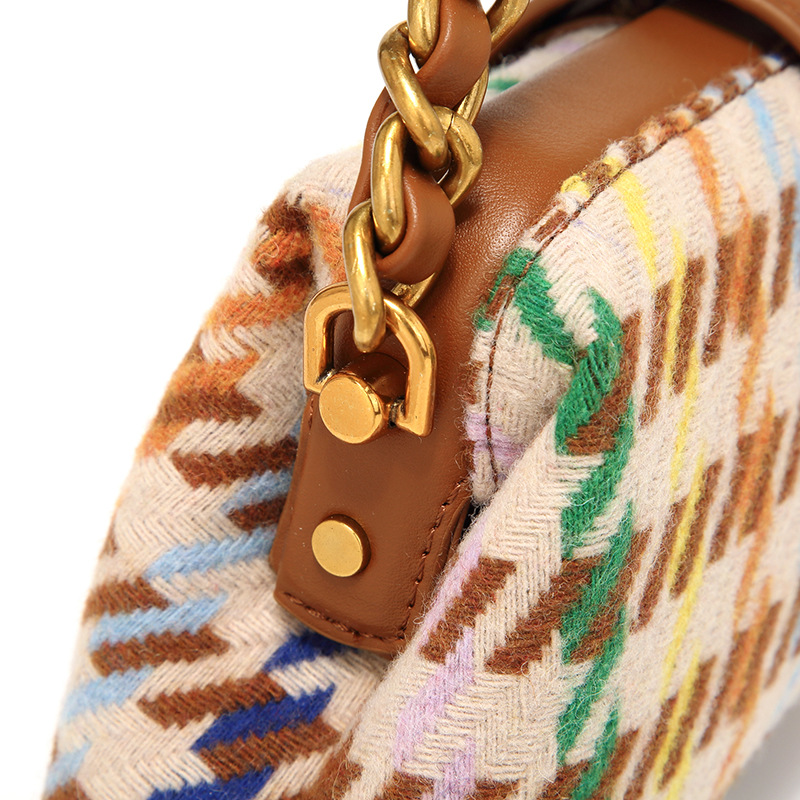 autumn And Winter New Style Women's Small Batch Design Canvas Chain Shoulder Crossbody Bag, High-end Zippered Mini Square Bag_voghion.com