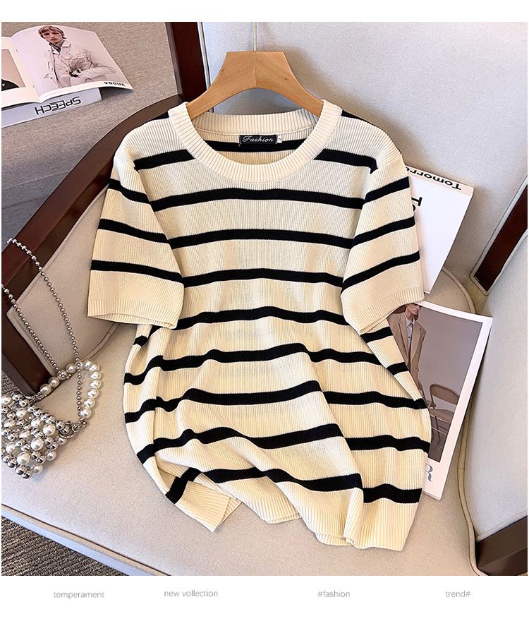 Plus Size Summer Viscose Knit Top For Women, Slimming Short Sleeve T-Shirt For Curvy Figures (2XL-7XL, Black/Beige)_voghion.com
