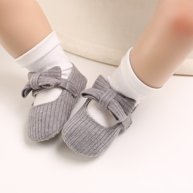 0-1 Joer aalt Puppelchersschong mat mëller Sohle gestrickte Puppelchersschong Joker Prinzessin_voghion.com