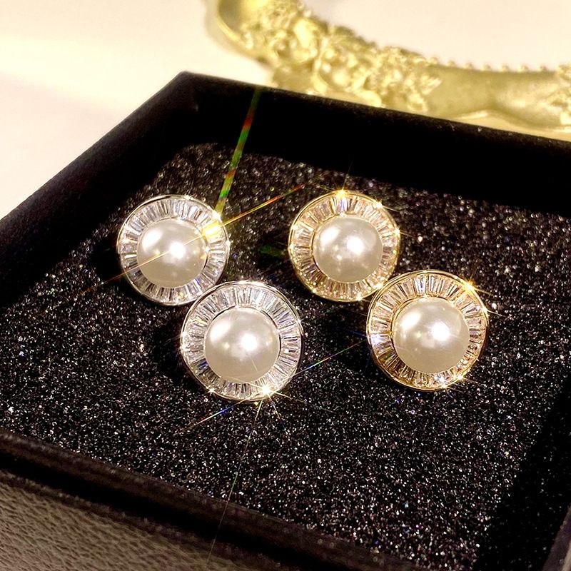 Cao Shis neuer trendiger und sanfter kleiner Duftstil für Frauen mit fortgeschrittenem Temperament, unregelmäßigen runden Ohrringen,_voghion.com