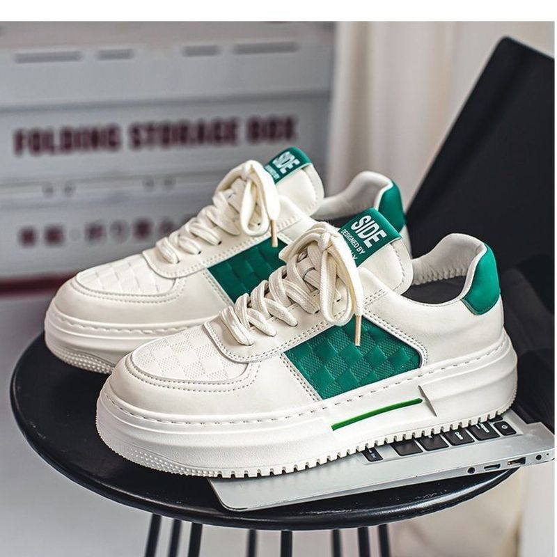 Neue atmungsaktive weiße Turnschuhe für Herren im Herbst für männliche Studenten, vielseitige Sport- und Freizeitschuhe mit dicken Sohlen, trendige Boardschuhe_voghion.com