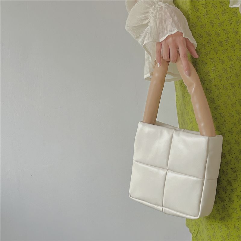 Einzigartiges Design Weiches Leder Damen 2024 Neue modische und vielseitige Handtasche, Textur Diamant Gitter gefüllt Baumwolle Quadrat_voghion.com