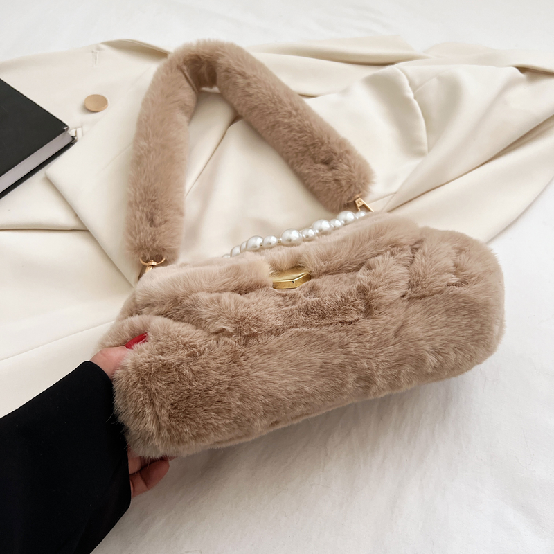 In diesem Jahr beliebte kleine Tasche Damen Herbst und Winter 2022 neue einfache Mode Mode Eimer Tasche Plüsch Handtasche Handtasche_voghion.com