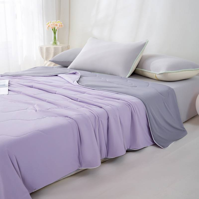 Ice Cream Cooling Summer Blanket - Ultra Soft & Lightweight Machine Washable Air Conditioning Duvet With Ice Silk Fabric_voghion.com