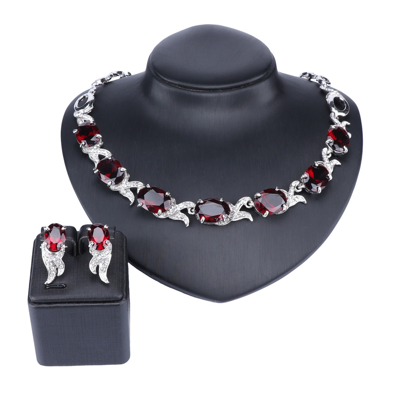 Set di gioielli per collana alla moda in cristallo rosso da sposa. Accessori per orecchini da sposa con perline africane da donna_voghion.com
