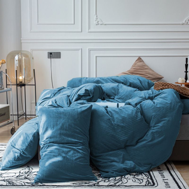 Home Textile Crystal Velvet Quilt Cover Three Piece Set Spot Bedding Full Size_voghion.com
