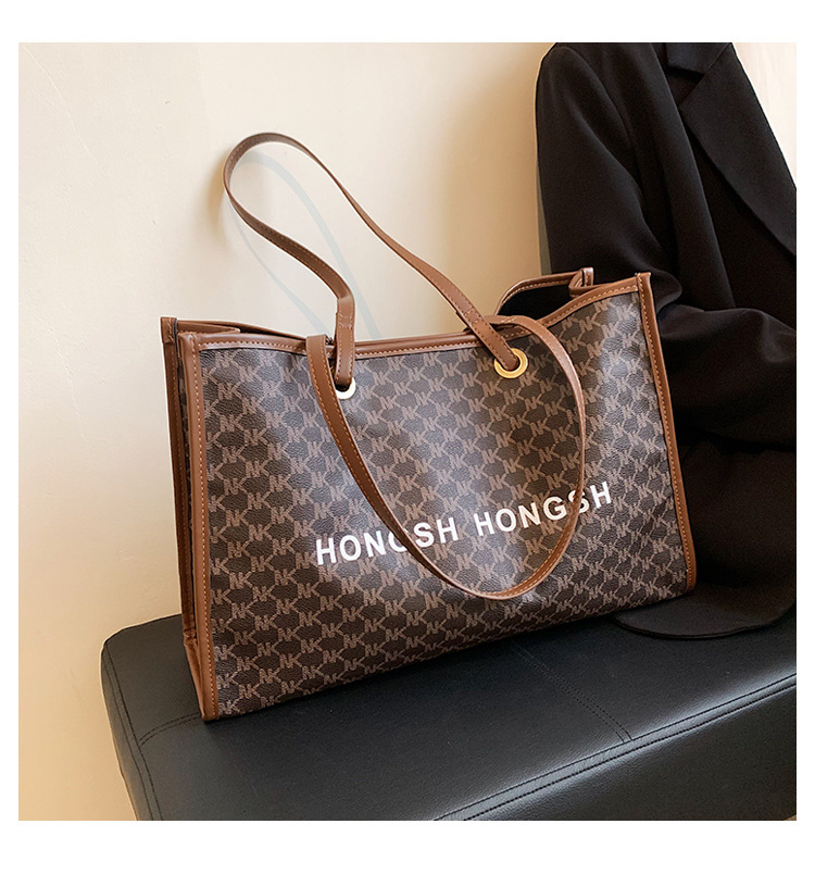 Borsa a tracolla all-in-one retrò da pendolare di moda da donna di nuova moda di grande capacità 2023. Borsa tote per classe universitaria_voghion.com