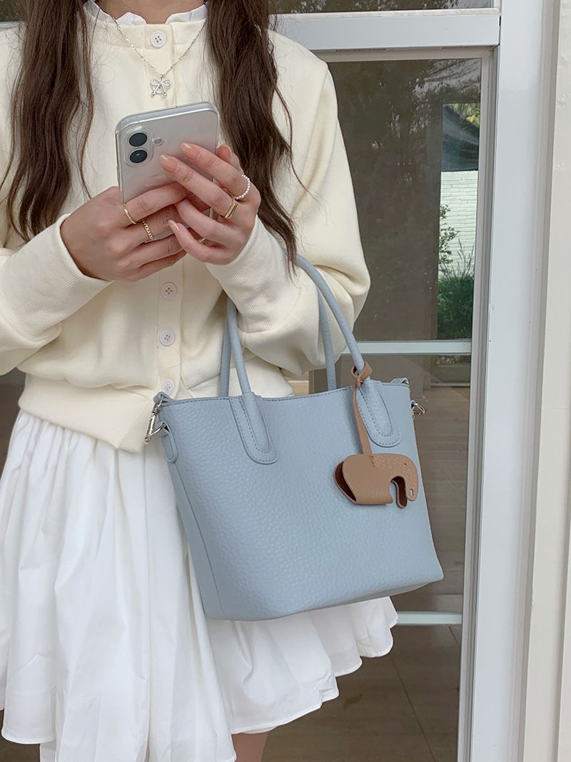 Women's Bucket Bag High Quality Large Capacity Bucket Bag Women's Senior Lazy Commuting Shoulder Crossbody Bag_voghion.com