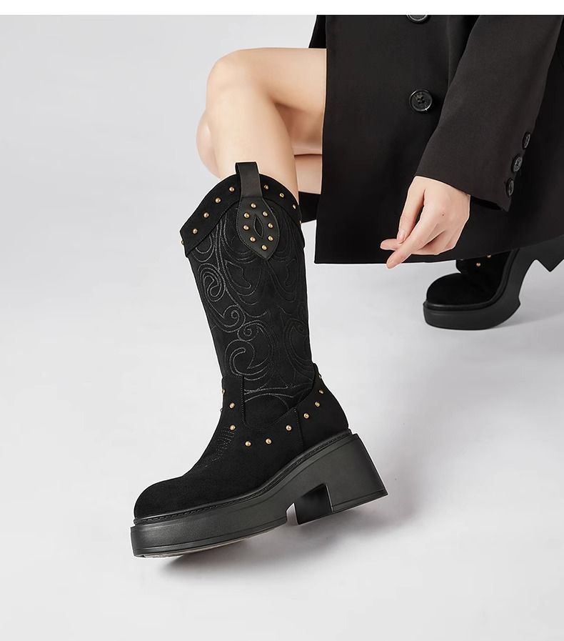 Damenschuhe Retro Spitzschuh Damenstiefel Dicker Absatz Ärmel Ritterstiefel Herbst Neue bestickte Stiefel mit mittlerer Wade Western Cowboystiefel_voghion.com