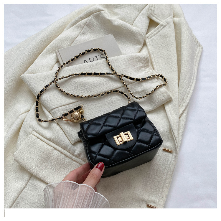 Women's Crossbody Bags Diamond Chain Mini Small Bag Lock Handbag Fashion Simple Shoulder Slung Small Bag Tide._voghion.com