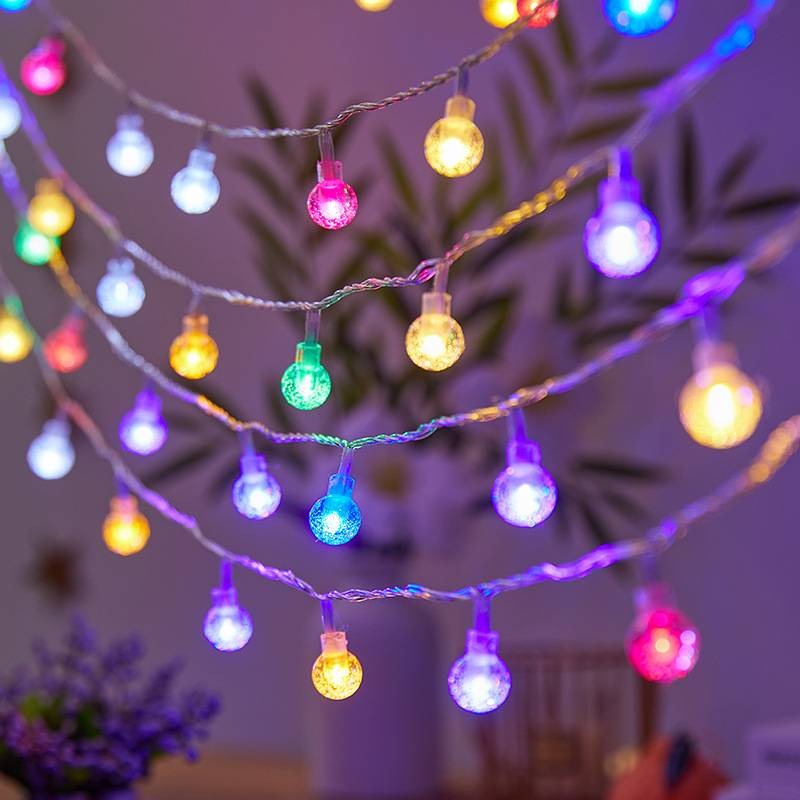 100 diod LED Solarne lampki choinkowe – wodoodporne lampki choinkowe do dekoracji wnętrz i na zewnątrz (8 trybów, IP65, zasilanie USB/słoneczne, ciepła biel i wielokolorowe)_voghion.com