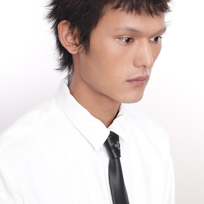 Cravatta in pelle con bulbo oculare|Plank Ateliers_voghion.com