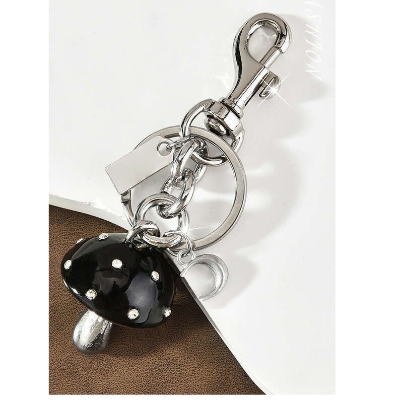 personalized Pentagram Mushroom-shaped Bag Keychain Pendant Accessories_voghion.com