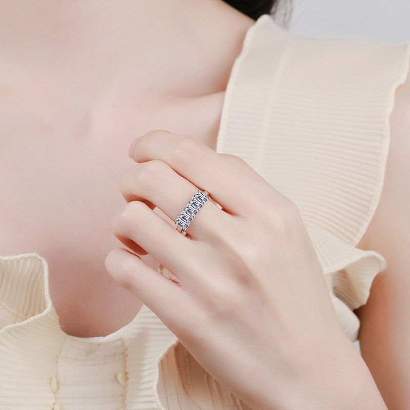 Ready Stock Smyoue 2,5 Karat Smaragdschliff Moissanit Ring für Frauen 3*5mm 5 Steine Hochzeit Funkelnder Labordiamant Band Weißgold S Sier_voghion.com