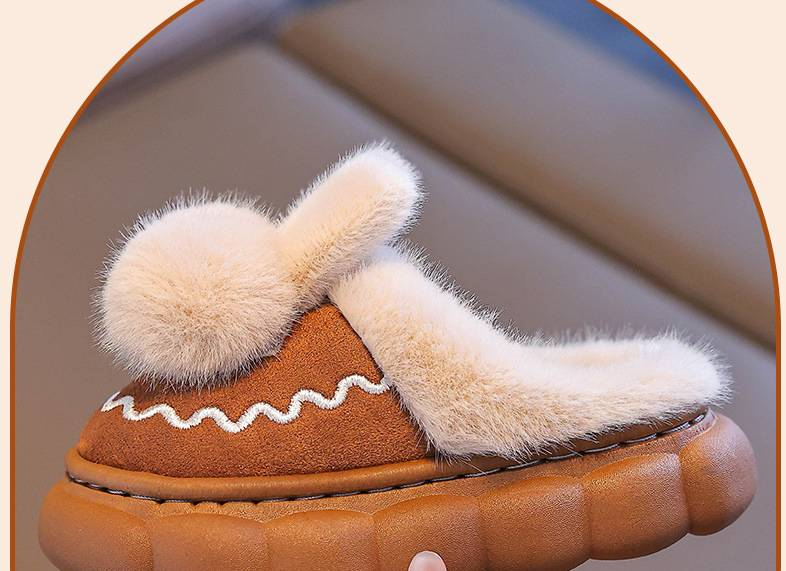 Pantofole invernali per bambini Mother & Kids con fodera in pile, suola antiscivolo, pantofole unisex da interno/esterno per bambini dai più piccoli ai più grandi (rosso, marrone, nero)_voghion.com