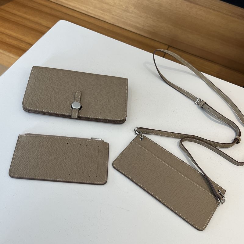 First Layer Cowhide Passport Wallet For Women Genuine Leather Phone Multi-use Shoulder Crossbody Bag Large Capacity_voghion.com