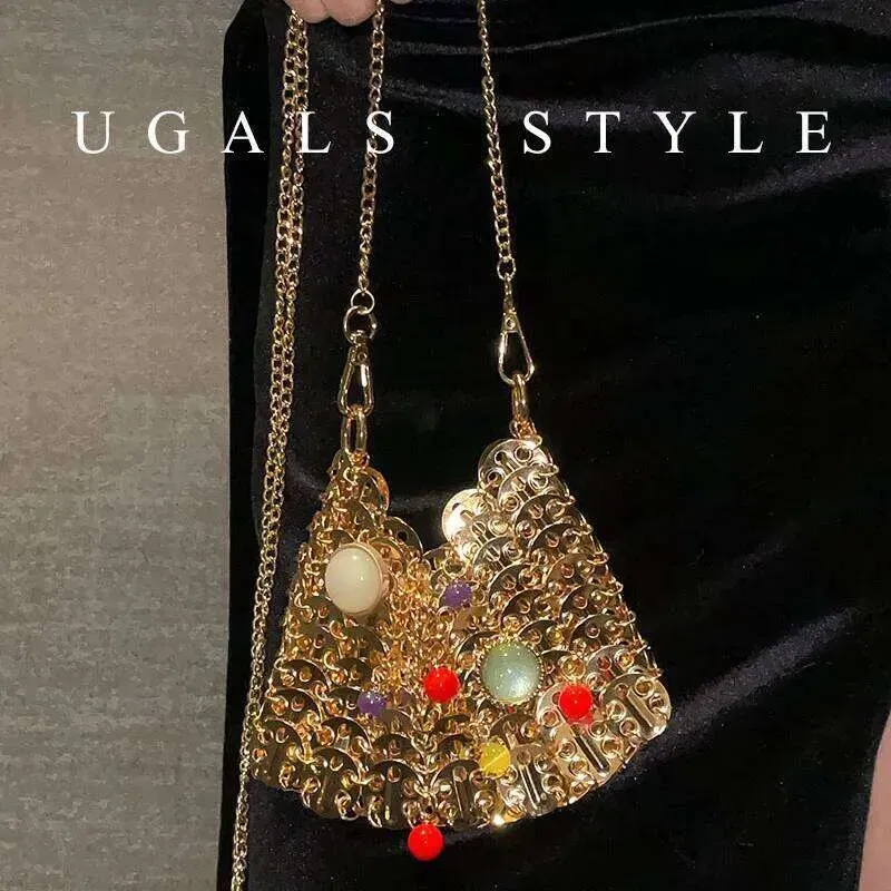 Designer Frauen Metall Pailletten Kette Woven Hohl Abend Taschen Kupplung Weibliche Reise Urlaub Schulter Handtasche Tasche_voghion.com