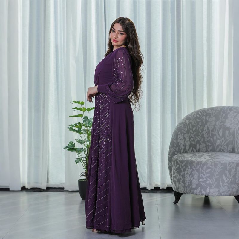 Elegant Evening Gown With Embellished Sequins Flowy Chiffon Maxi Dress For Women Party Wear_voghion.com