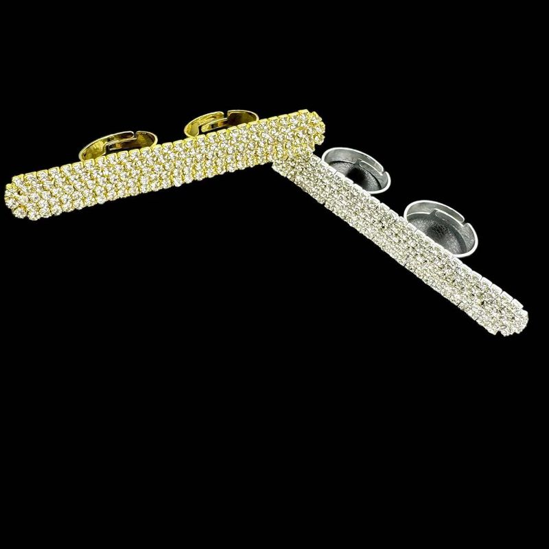 Anel feminino geométrico de dedo duplo com strass simples ajustável e moderno_voghion.com