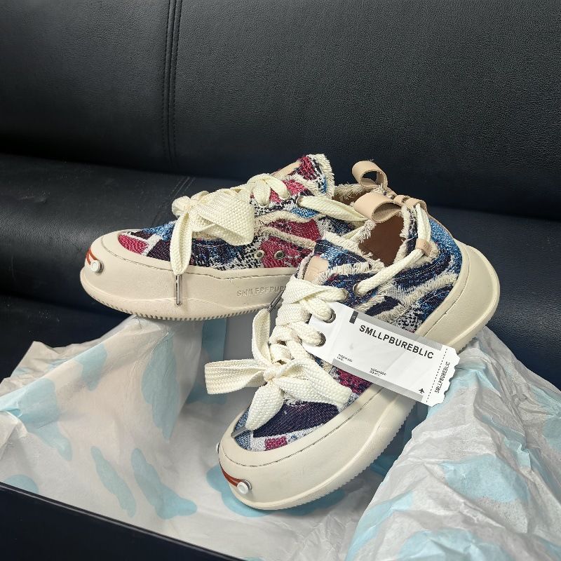 Tan Jiancis offener Smile-Canvas im gleichen Stil für Männer und Paare, Schuhe mit dicker Sohle und lächelndem Gesicht für Frauen, 2025 Neu_voghion.com