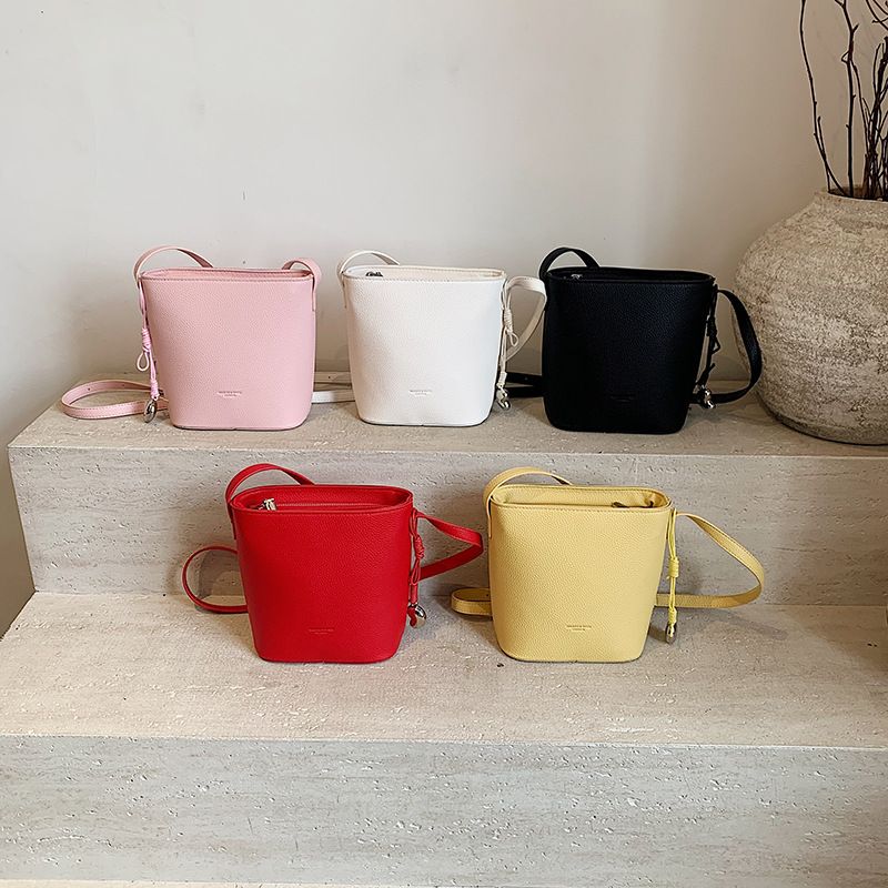 Borsa a tracolla piccola, versatile, da donna, INS, nuova tendenza primavera estate 2025, semplice e casual._voghion.com