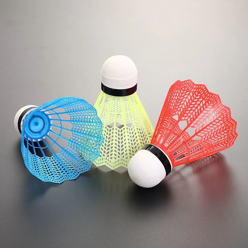 Pelota de bádminton para principiantes, duradera, resistente al viento, de plástico elástico y colorida, con pegamento, para entrenamiento, color a granel_voghion.com