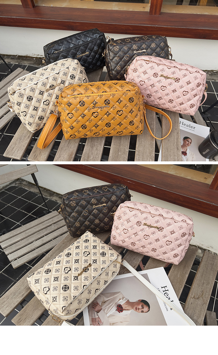 Three Layer Zippehot Selling Zippered Camera Bag in Large Capacity and Convenient Makeup Bag Fashionable Storage Bag Embroidered Shoulder Bag_voghion.com