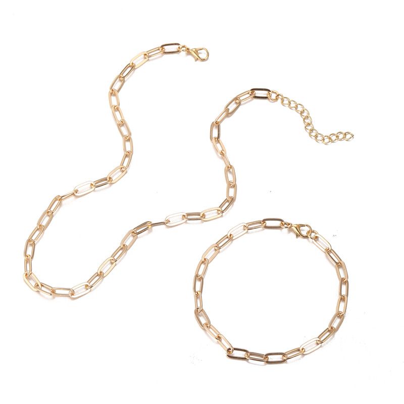 Collana con graffetta in metallo semplice e versatile da donna Wind, set artigianale, collare a catena fine_voghion.com